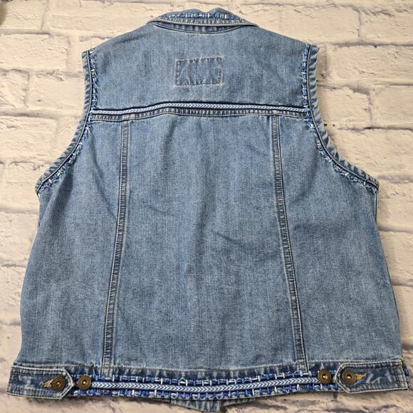 Vintage Liz Claiborne Denim Vest Western Embroidered Trim Preppy size Medium - Picture 2 of 16